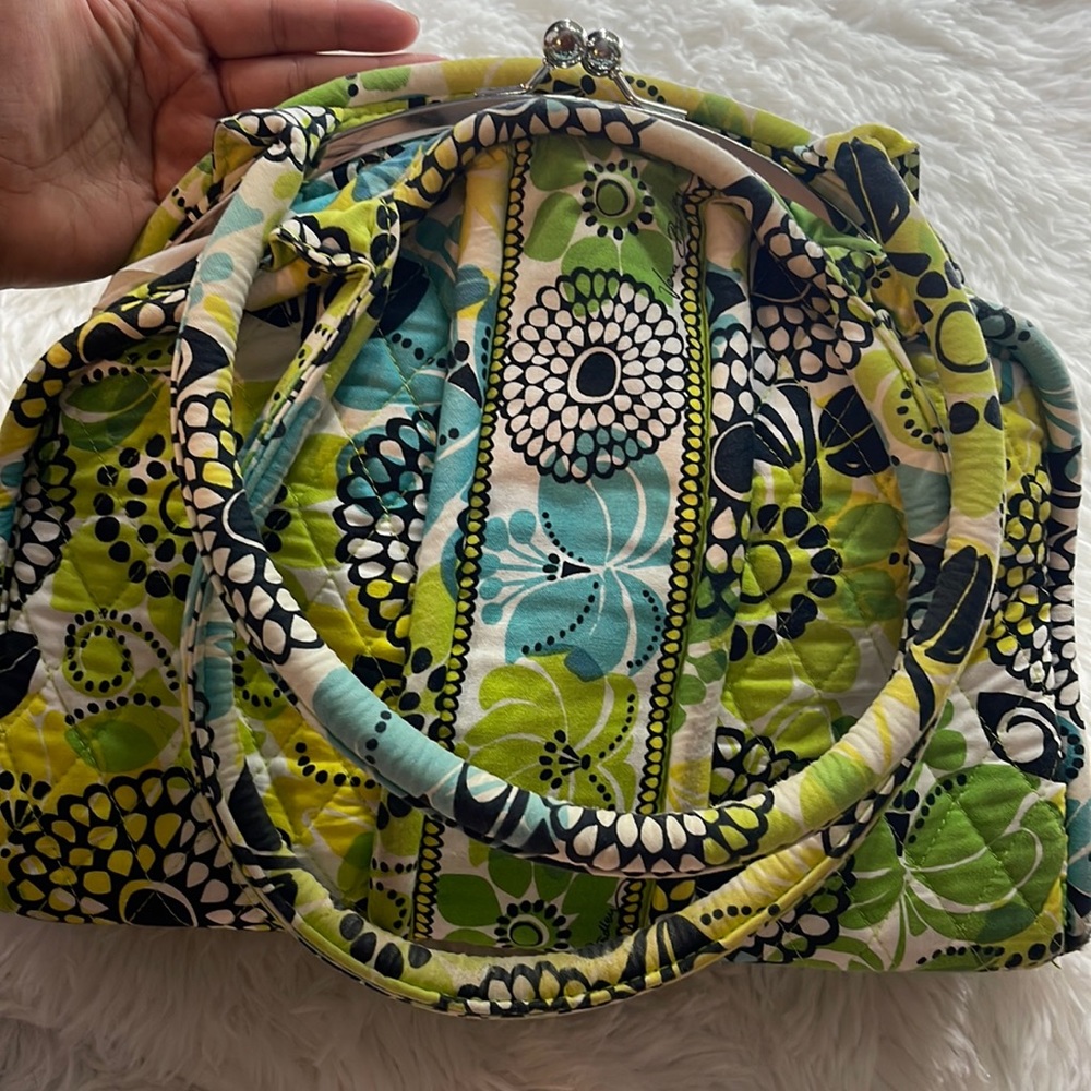 Vera Bradley purse with 3 compartments
